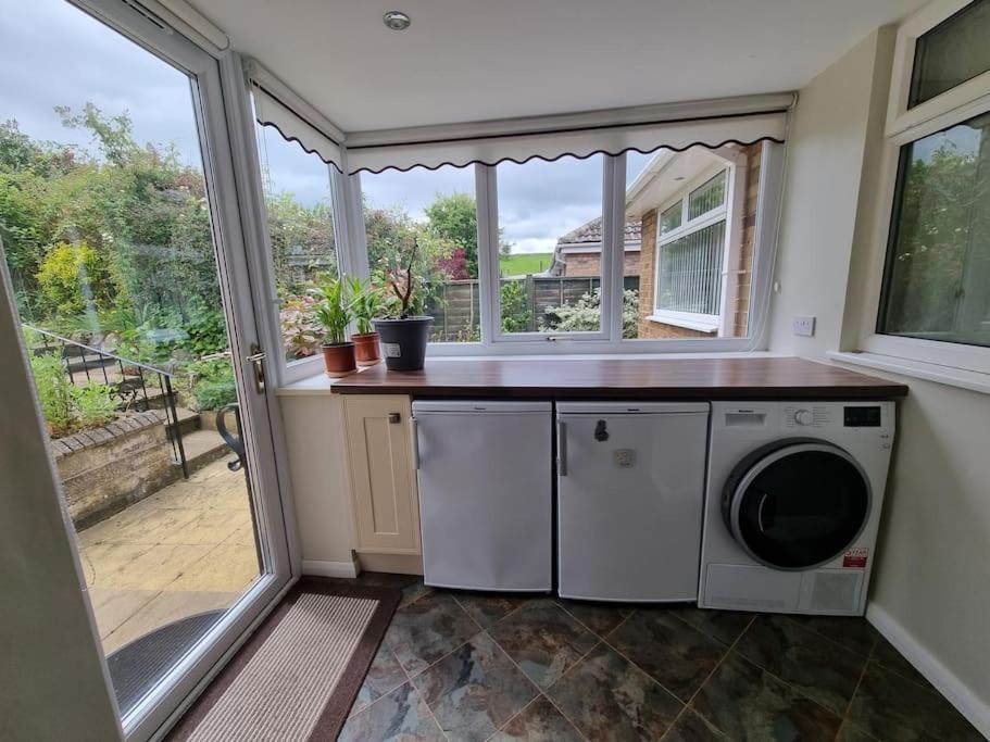 Charming Coastal Bungalow Cayton Dış mekan fotoğraf