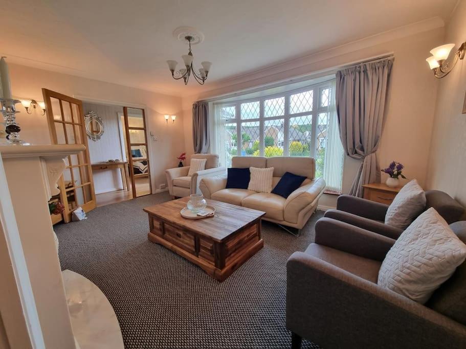 Charming Coastal Bungalow Cayton Dış mekan fotoğraf